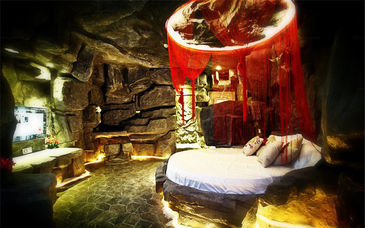 鄭州山楂樹連鎖情侶主題酒店客房裝修設(shè)計實景照片