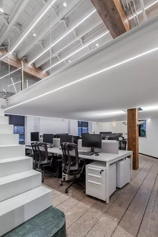 老倉庫變身辦公室   設(shè)計工作室辦公室裝修改造方案賞析