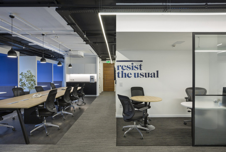 簡約時尚的傳媒公司辦公室裝修方案