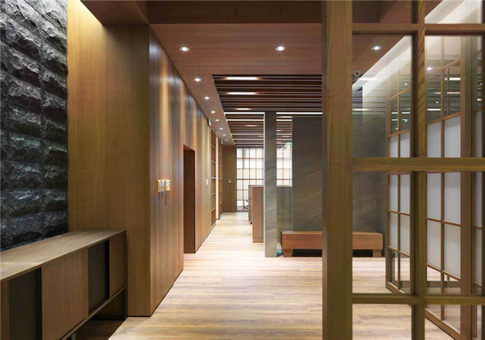 跨國集團(tuán)辦公室室內(nèi)裝修設(shè)計(jì)方案