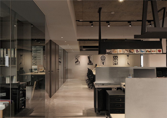 鄭州網(wǎng)絡(luò)營銷公司辦公室裝修實景圖