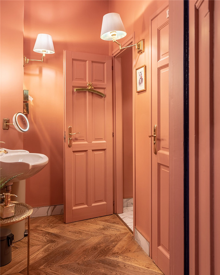 以復(fù)古劇院為靈感的波西米亞風(fēng)燒烤餐廳設(shè)計(jì)裝修實(shí)景圖