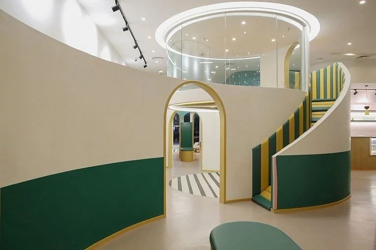 鄭州宏鈺堂推薦嗨獺獺親子早教游泳中心裝修設(shè)計(jì)案例 鄭州宏鈺堂推薦嗨獺獺親子早教游泳中心裝修設(shè)計(jì)案例