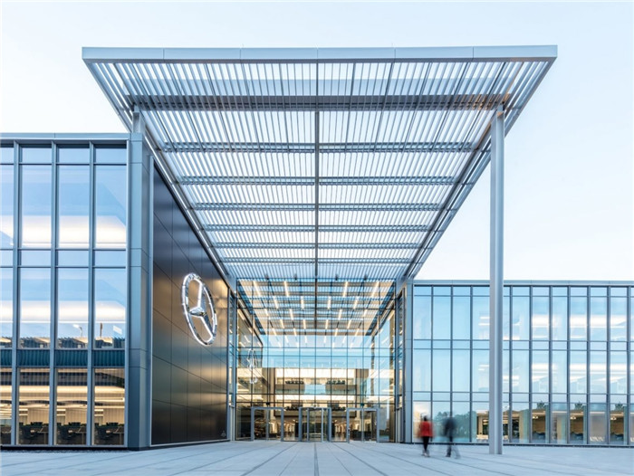 通透大氣的奔馳汽車亞洲總部辦公樓裝修設(shè)計方案 通透大氣的奔馳汽車亞洲總部辦公樓裝修設(shè)計方案