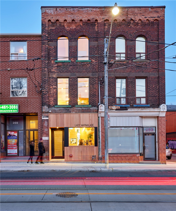 小夾層大變身 精致簡約的國外餐廳改造設(shè)計案例 小夾層大變身 精致簡約的國外餐廳改造設(shè)計案例