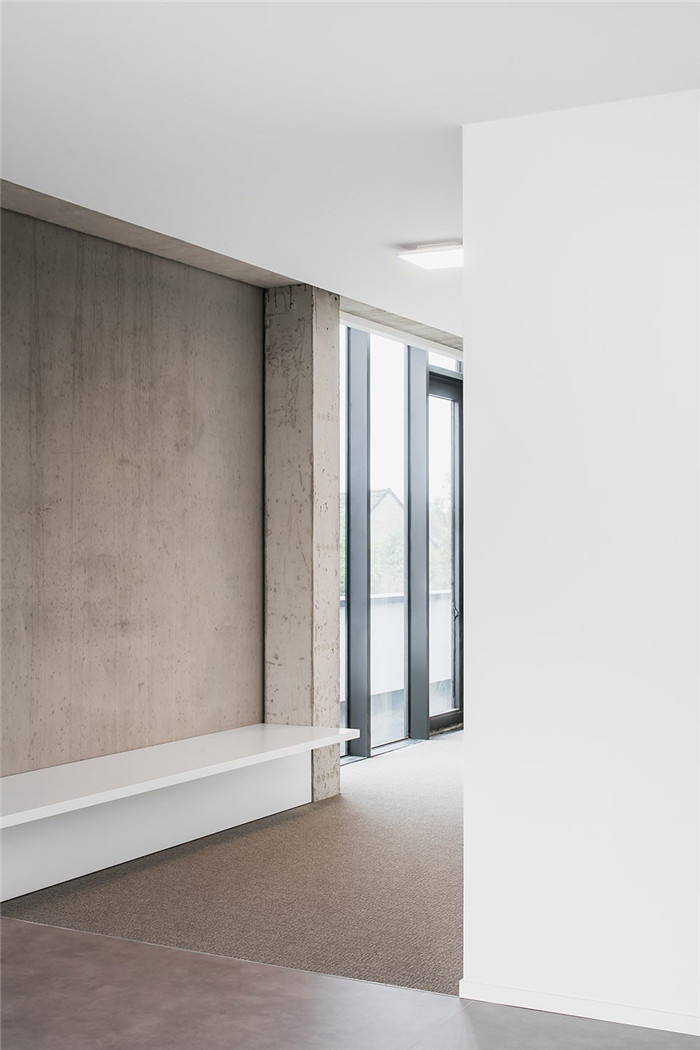 簡約風(fēng)會計事務(wù)所走廊裝修效果圖