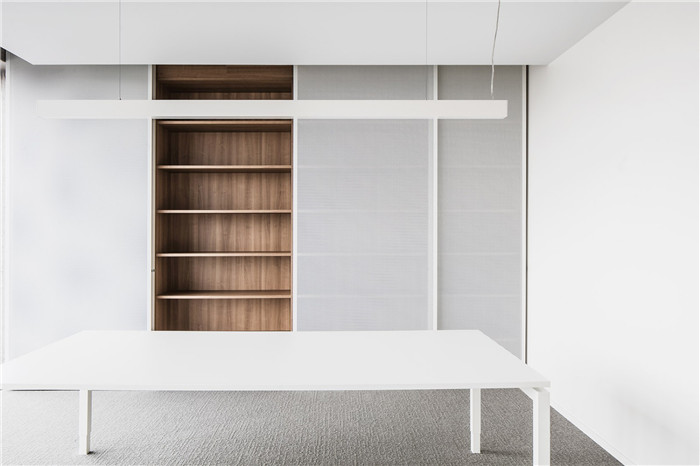 簡約風(fēng)會計事務(wù)會議室裝修實景圖