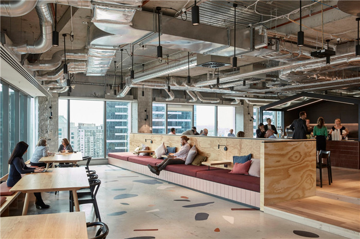 簡約時尚風辦公室裝修開放辦公區(qū)效果圖 簡約時尚風辦公室裝修開放辦公區(qū)效果圖