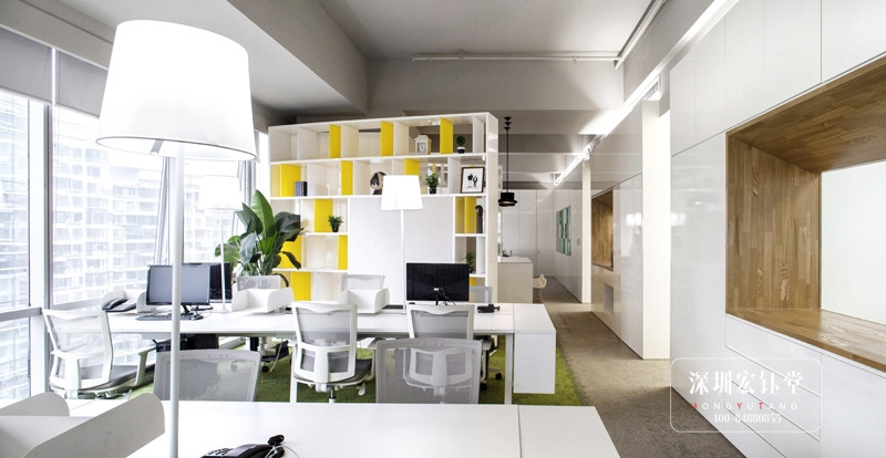 SIMAN皮具公司辦公室辦公區(qū)裝修設計圖