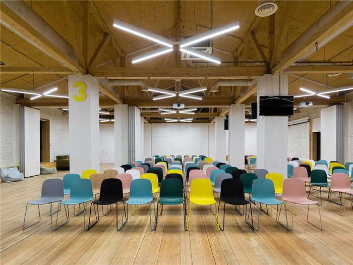 奇妙靈動的俄羅斯兒童教育培訓(xùn)教室裝修設(shè)計方案