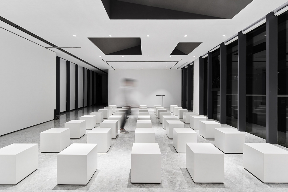 企業(yè)展廳裝修 展廳演播互動(dòng)區(qū) 企業(yè)展廳裝修 展廳演播互動(dòng)區(qū)