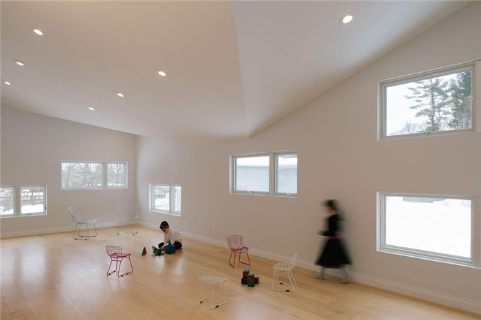 美國西山學(xué)前教育中心教室裝修設(shè)計方案