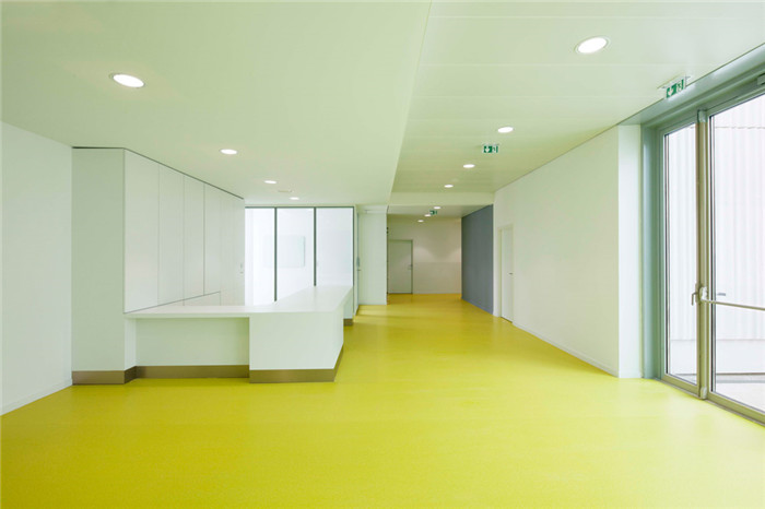 靈動(dòng)且雅致的法國(guó)復(fù)合教育機(jī)構(gòu)大廳裝修設(shè)計(jì)方案 靈動(dòng)且雅致的法國(guó)復(fù)合教育機(jī)構(gòu)大廳裝修設(shè)計(jì)方案