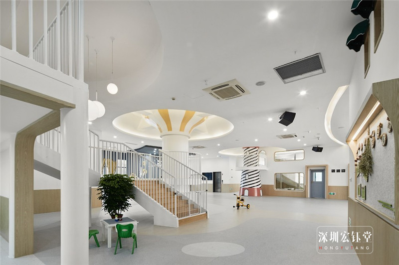 貝貝樹創(chuàng)意幼兒園樓梯裝修設(shè)計(jì)案例