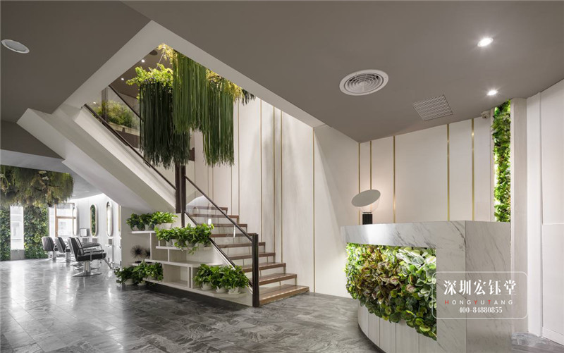 都市綠色花園主題美發(fā)沙龍會(huì)所裝修案例-鄭州宏鈺堂美發(fā)店裝修公司