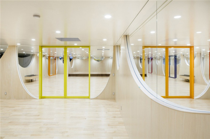 日本埼玉幼兒園室內(nèi)裝修設(shè)計(jì) 日本埼玉幼兒園室內(nèi)裝修設(shè)計(jì)