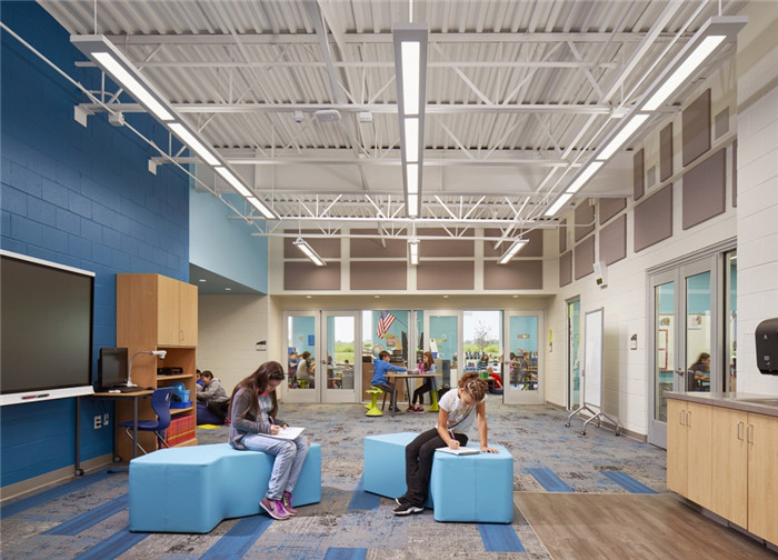 靈活治愈系的國(guó)外特殊兒童公立學(xué)校活動(dòng)空間裝修設(shè)計(jì)