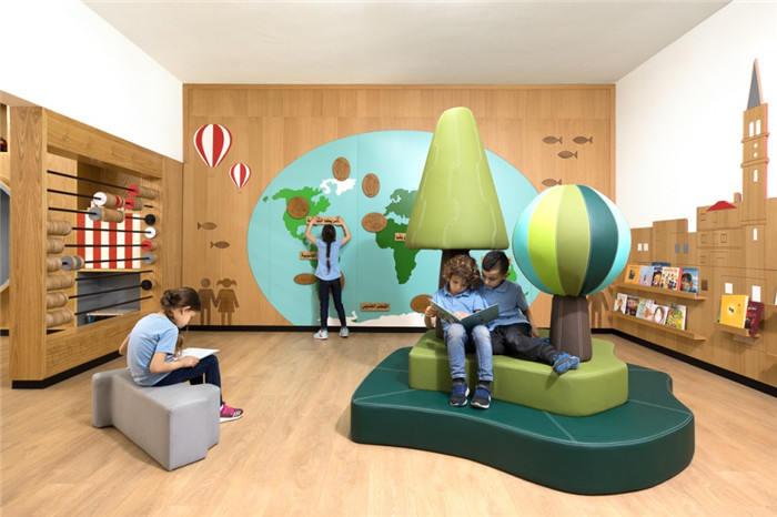 充滿想象力和創(chuàng)造力的創(chuàng)意以色列小學閱讀區(qū)裝修設(shè)計