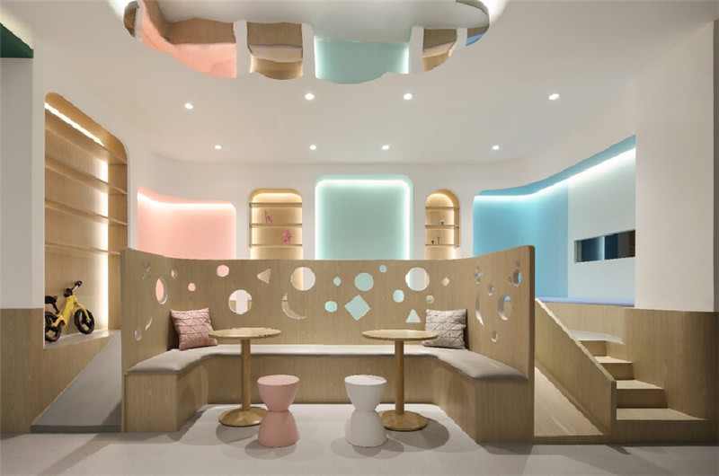 布丁兒童情商早教機(jī)構(gòu)游樂(lè)區(qū)裝修實(shí)景圖