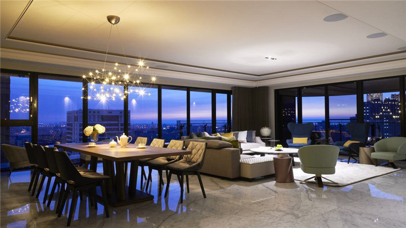 530平現(xiàn)代奢華別墅豪宅餐廳裝修方案-鄭州宏鈺堂別墅裝修公司