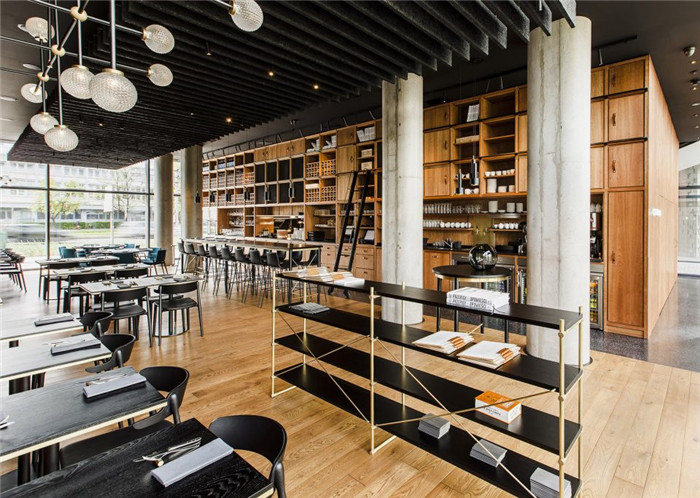 國外特色烤肉店裝修   CAMPO現(xiàn)代牛排燒烤餐廳設計方案