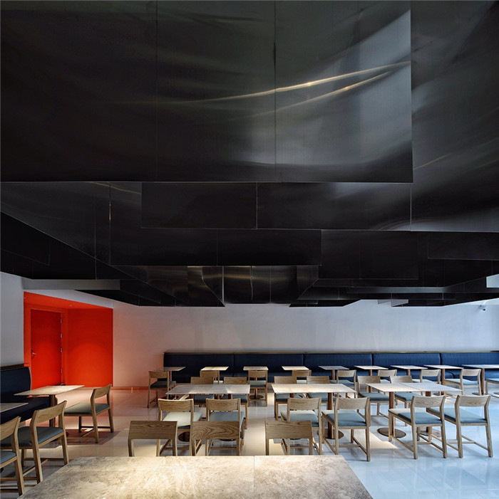 特色網(wǎng)紅餐廳設(shè)計(jì)推薦:Auvers餐廳裝修設(shè)計(jì)案例 特色網(wǎng)紅餐廳設(shè)計(jì)推薦:Auvers餐廳裝修設(shè)計(jì)案例