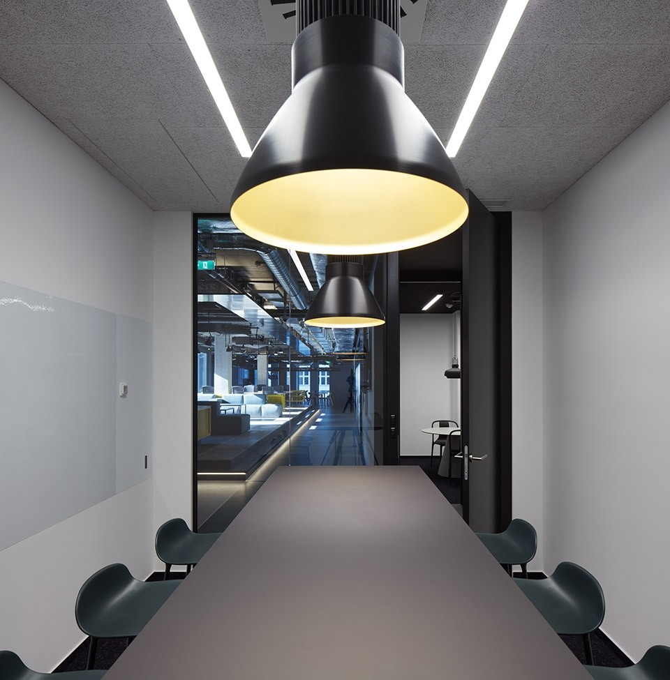 數(shù)字化辦公室會議室裝修實景圖 數(shù)字化辦公室會議室裝修實景圖