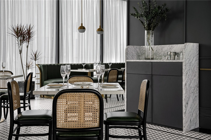 鄭州餐廳裝修公司宏鈺堂分享高檔西餐廳裝修設計案例 鄭州餐廳裝修公司宏鈺堂分享高檔西餐廳裝修設計案例