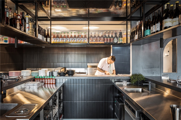 個(gè)性亞洲風(fēng)格Eddy + Wolff餐廳酒吧裝修設(shè)計(jì)案例 個(gè)性亞洲風(fēng)格Eddy + Wolff餐廳酒吧裝修設(shè)計(jì)案例