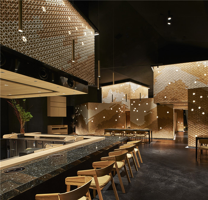 以櫻花為主題的高級(jí)日式火鍋店裝修設(shè)計(jì)案例 以櫻花為主題的高級(jí)日式火鍋店裝修設(shè)計(jì)案例