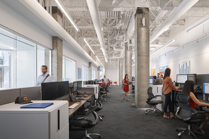 房地產(chǎn)中介經(jīng)紀公司開放式時尚辦公室裝修設計案例