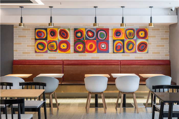 打破傳統(tǒng)中餐廳設(shè)計印象 現(xiàn)代工業(yè)風(fēng)川菜館裝修設(shè)計 打破傳統(tǒng)中餐廳設(shè)計印象 現(xiàn)代工業(yè)風(fēng)川菜館裝修設(shè)計