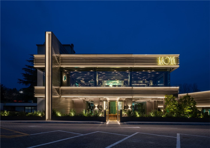 鄭州宏鈺堂分享時(shí)尚當(dāng)代亞洲美食餐廳裝修設(shè)計(jì)案例