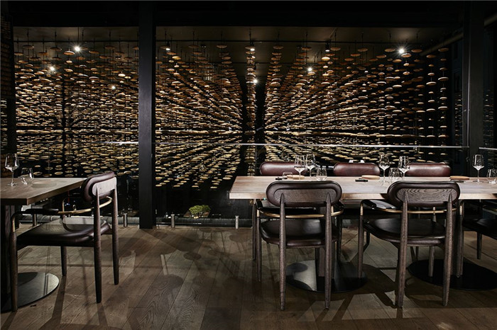 日式禪意餐廳設(shè)計(jì)推薦：FYN日料餐廳裝修設(shè)計(jì)方案