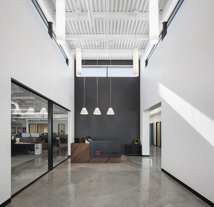 國外軟件公司工業(yè)廠房改造辦公樓裝修設計案例 國外軟件公司工業(yè)廠房改造辦公樓裝修設計案例