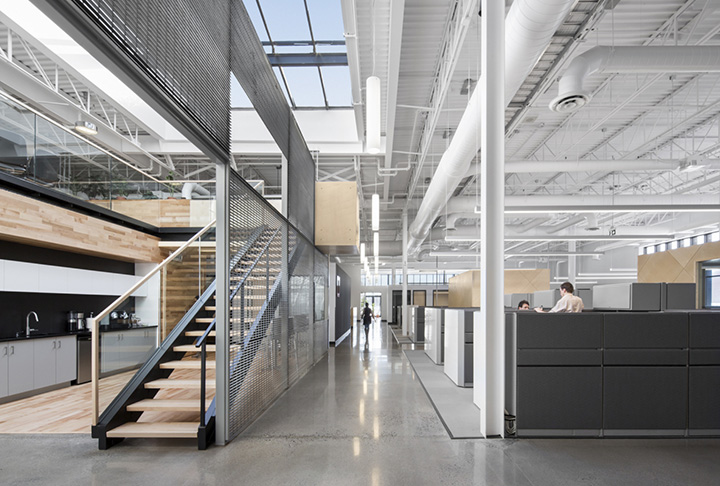 國外軟件公司工業(yè)廠房改造辦公樓裝修設計案例 國外軟件公司工業(yè)廠房改造辦公樓裝修設計案例