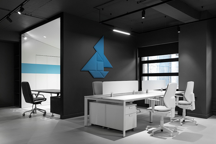 意大利家具品牌Las Mobili辦公室裝修設(shè)計方案