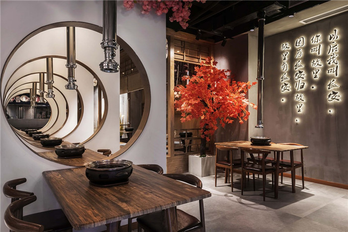 日式烤肉店裝修 故里烤肉燒烤餐廳門頭外觀裝修設(shè)計(jì)實(shí)景圖 日式烤肉店裝修 故里烤肉燒烤餐廳門頭外觀裝修設(shè)計(jì)實(shí)景圖