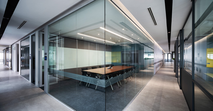 簡約時尚風倍耐力跨國集團總部會議室裝修設計方案 簡約時尚風倍耐力跨國集團總部會議室裝修設計方案