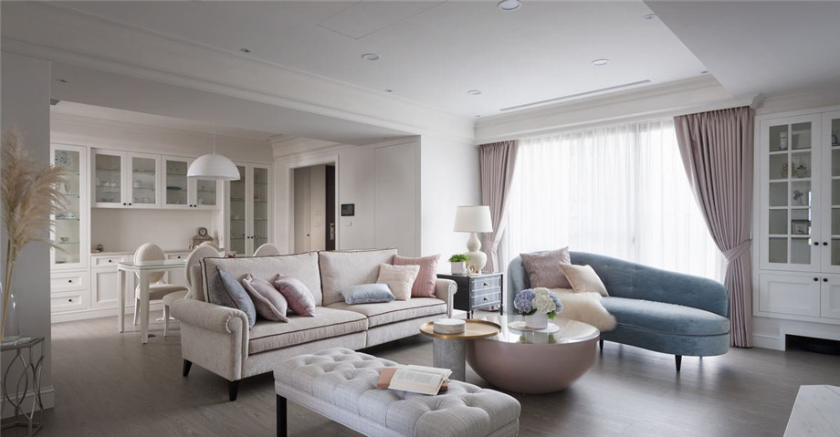 鄭州美式優(yōu)雅大平層客廳裝修設(shè)計(jì)實(shí)景圖