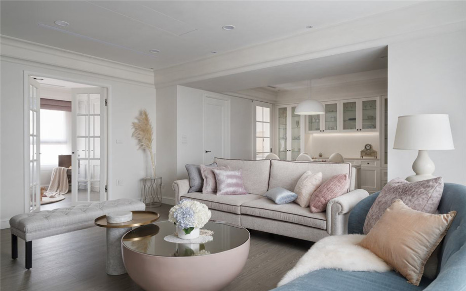 鄭州美式優(yōu)雅大平層客廳裝修設(shè)計(jì)實(shí)景圖