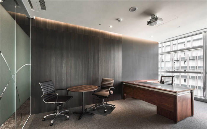 現(xiàn)代風(fēng)德國(guó)馬牌輪胎臺(tái)灣總部主管辦公室裝修設(shè)計(jì)方案