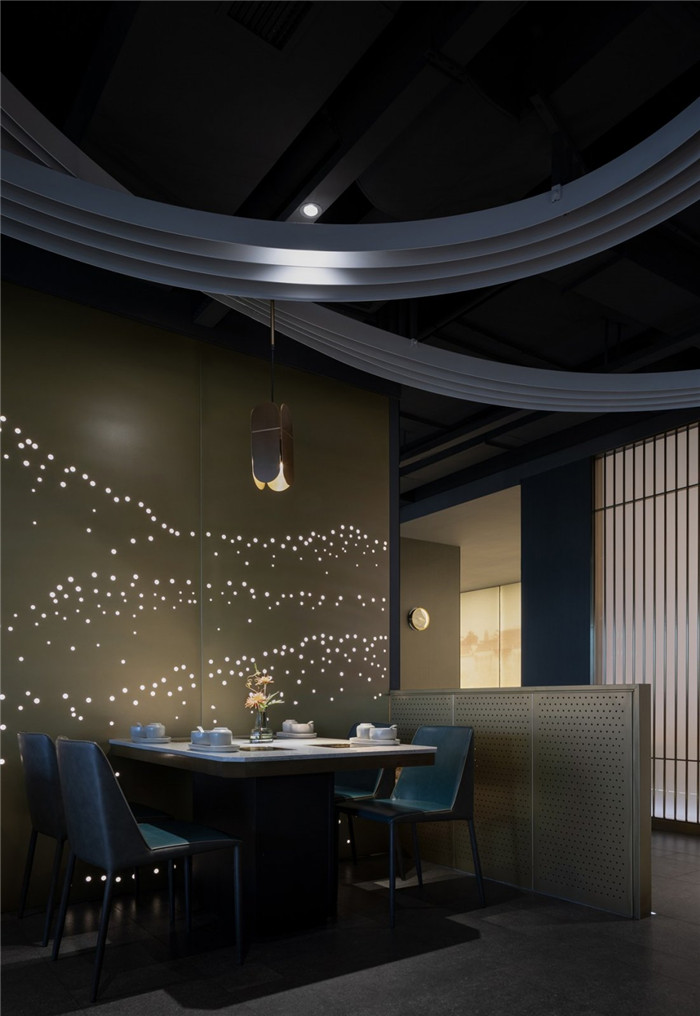 時尚與傳統(tǒng)融為一體的精品港式小火鍋包房裝修設計方案 時尚與傳統(tǒng)融為一體的精品港式小火鍋包房裝修設計方案