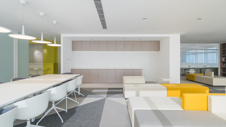 極簡風(fēng)海鏈科技深圳總部辦公室休閑區(qū)裝修設(shè)計圖