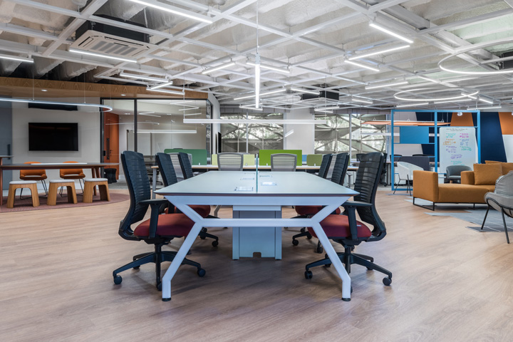 鄭州辦公室裝修專家分享國外辦公兼展廳設(shè)計方案 鄭州辦公室裝修專家分享國外辦公兼展廳設(shè)計方案