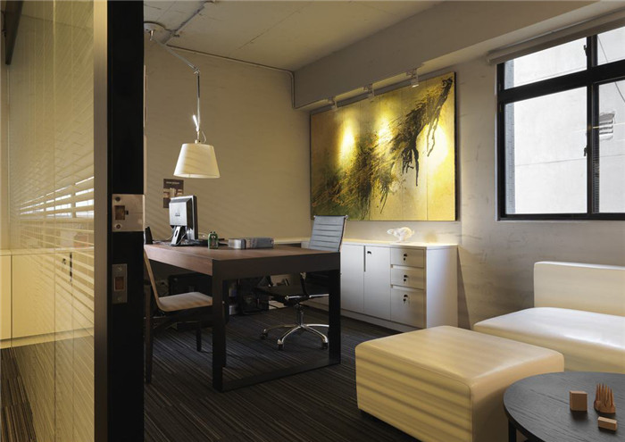 鄭州200平休閑工業(yè)風(fēng)辦公室裝修設(shè)計(jì)案例實(shí)景圖 鄭州200平休閑工業(yè)風(fēng)辦公室裝修設(shè)計(jì)案例實(shí)景圖