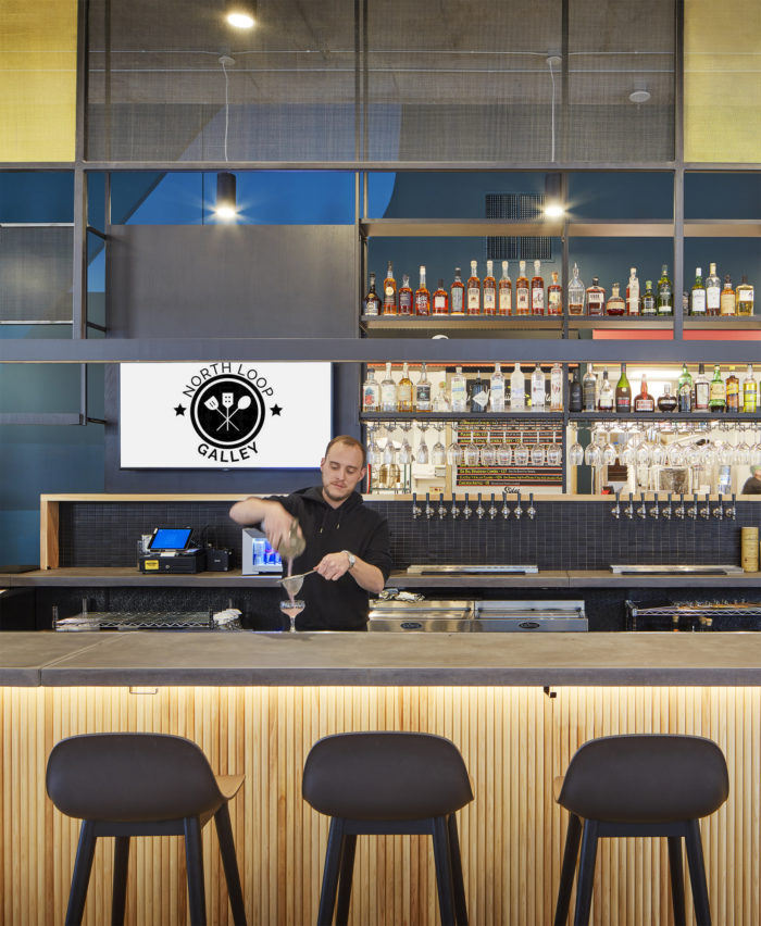 國(guó)外溫暖明亮的工業(yè)風(fēng)美食廣場(chǎng)裝修設(shè)計(jì)案例 國(guó)外溫暖明亮的工業(yè)風(fēng)美食廣場(chǎng)裝修設(shè)計(jì)案例