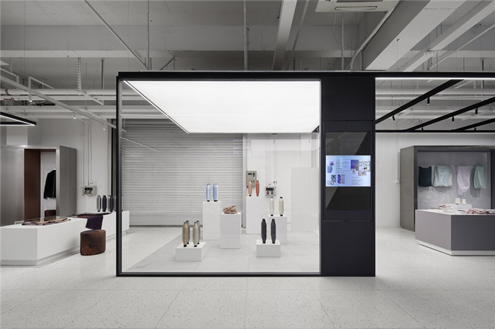 宏鈺堂展廳裝修公司推薦圣東尼紡織材料展廳裝修設(shè)計(jì)實(shí)景圖 宏鈺堂展廳裝修公司推薦圣東尼紡織材料展廳裝修設(shè)計(jì)實(shí)景圖