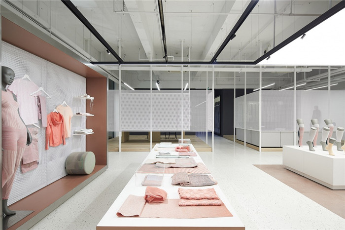 宏鈺堂展廳裝修公司推薦圣東尼紡織材料展廳裝修設(shè)計(jì)圖 宏鈺堂展廳裝修公司推薦圣東尼紡織材料展廳裝修設(shè)計(jì)圖