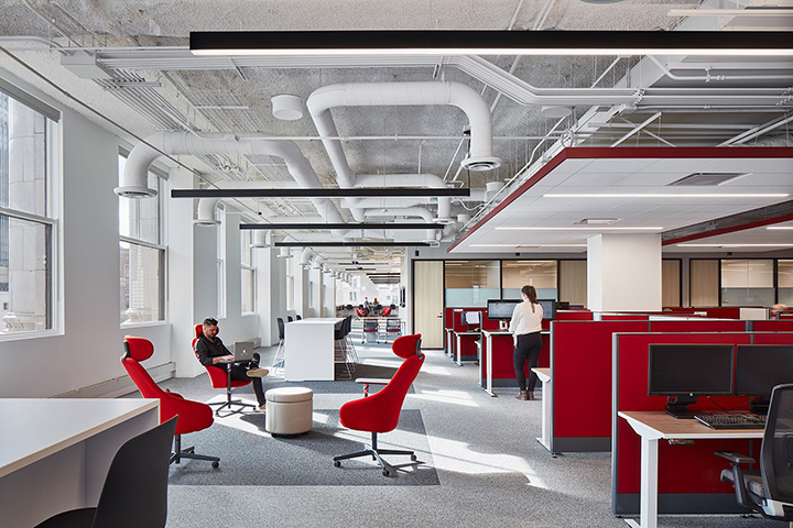 鄭州宏鈺堂推薦國(guó)外通信公司時(shí)尚辦公室敞開(kāi)辦公區(qū)裝修方案